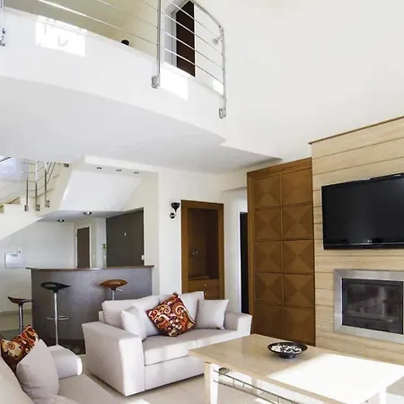 Villa Kiki