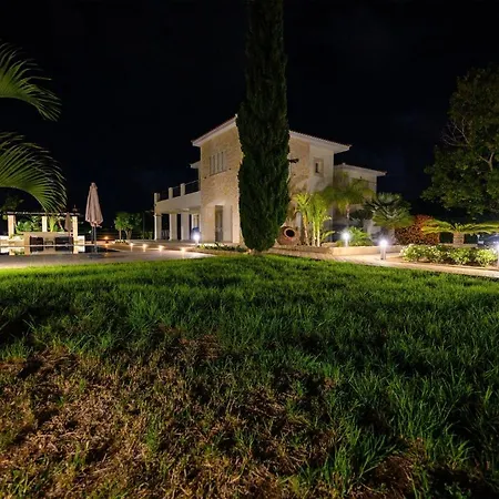 Villa Kiki *