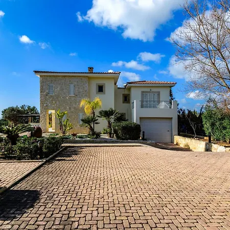 Villa Kiki *